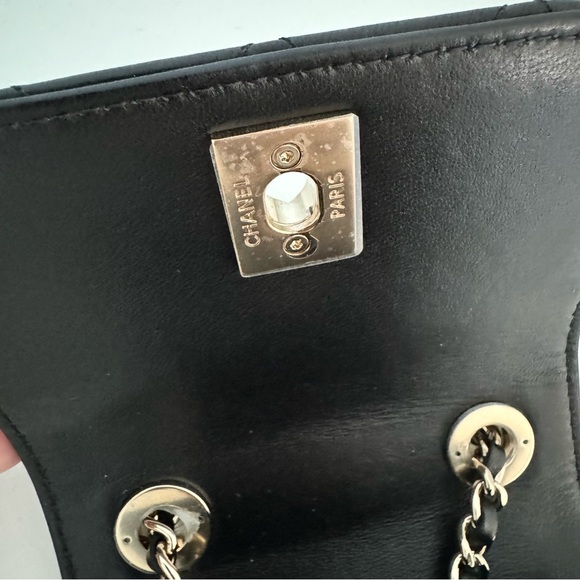 Chanel Mini Trendy CC Bag in Black Gold - Picture 9 of 16